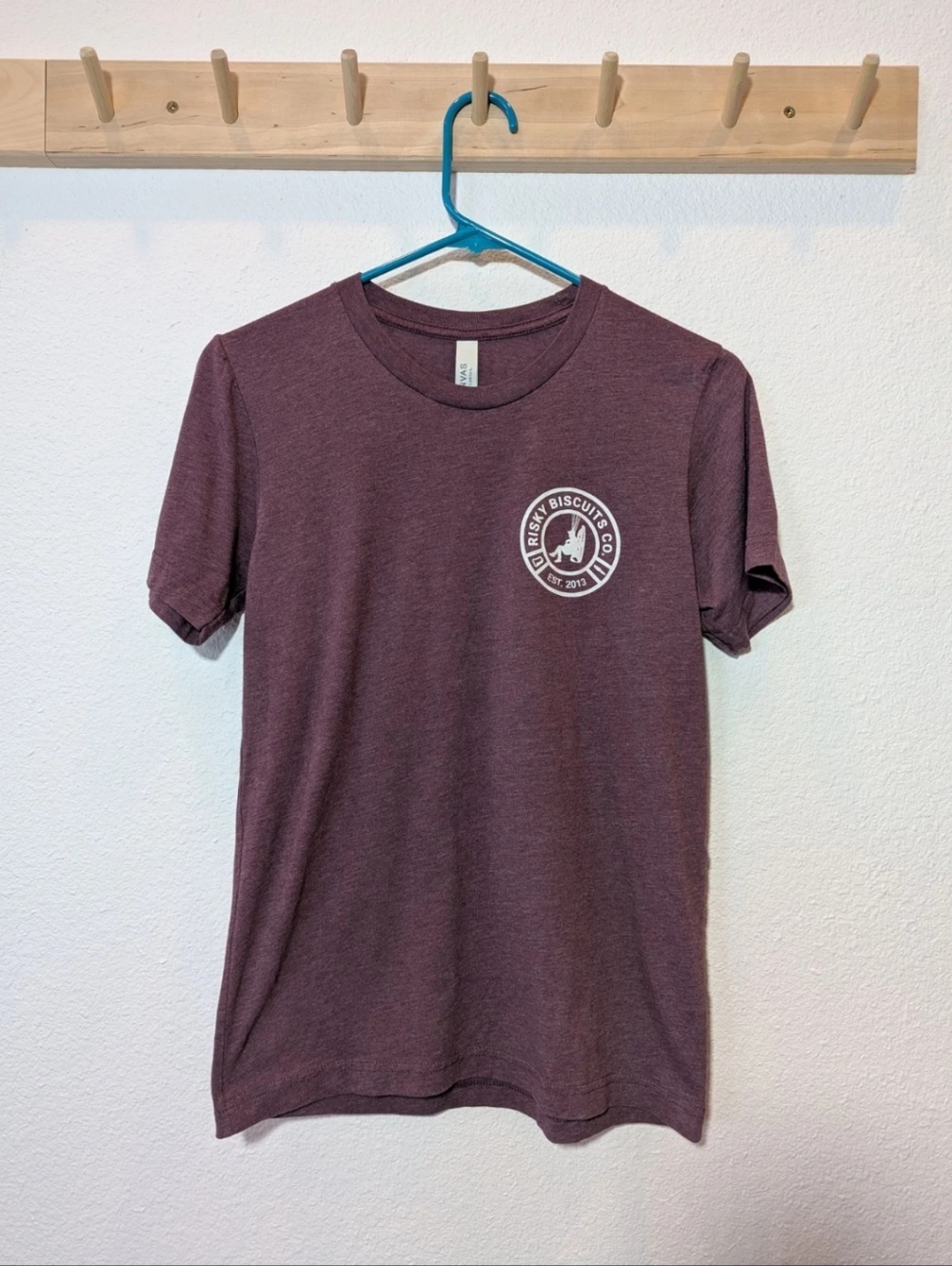 Para motoring Tee T- shirt From Tucker Gott 's Risky biscuits